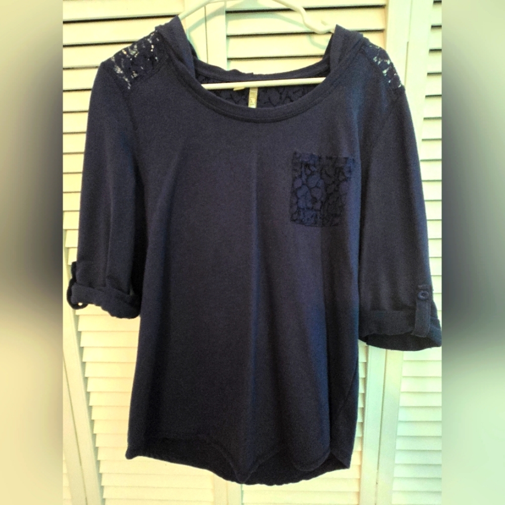Blouse with 3/4 sleeve